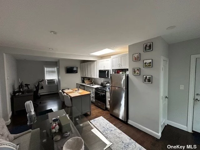 Renovated 1 Bedroom, 1 Full Bath 2nd Floor Apartment. Living Room and Eat-It Kitchen. Shared Use Of Basement With Coin Operated Laundry And Storage.