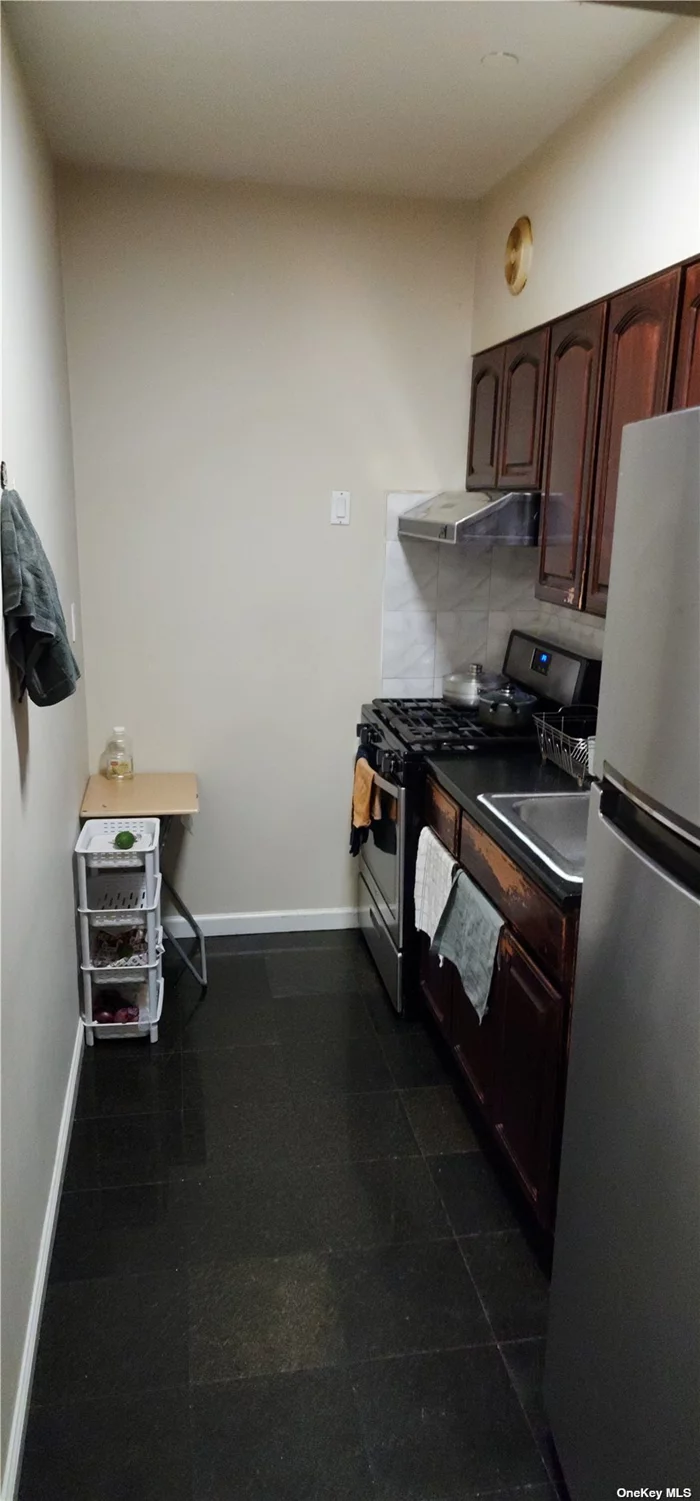 Beautiful 2 Bedrooms Apartment, totally renovated, new kitchen, new appliances, Just 2 blocks from the 7 train station,  Tax Abatement until 2028.
