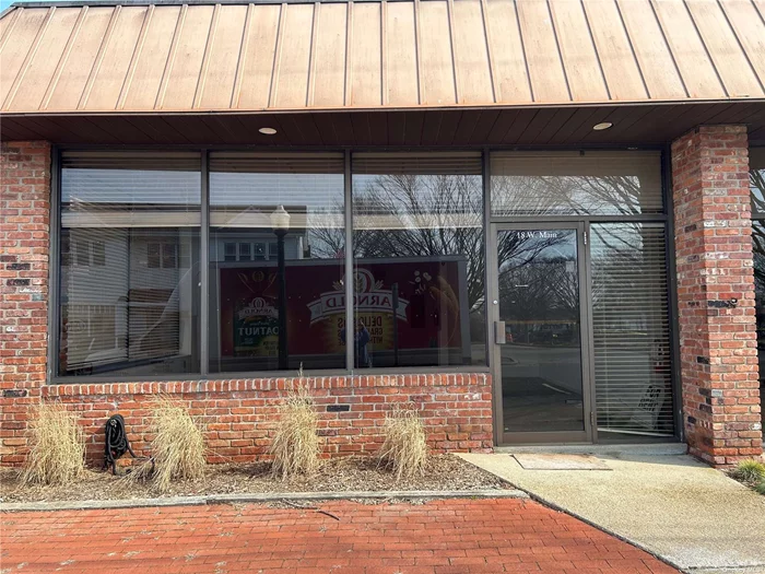 Commercial space for rent in Southampton - zoned Village Business. Plenty of parking, the space faces a large municipal parking lot.
