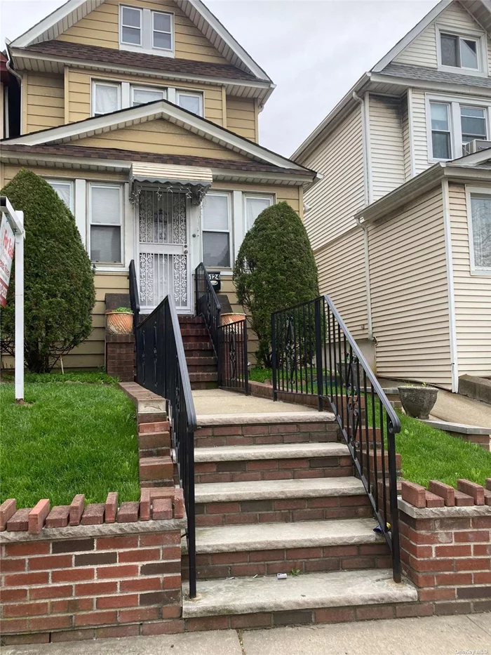 One family house in Rego Park. Ready for a new owner. This house is One block from R & M subway and buses to Queens and Manhattan.. It has 3 bedrooms, LR, DR, EatK, Patio, A long driveway, Detached garage. Full finished Basement, Attic... Come and see it! It won&rsquo;t last.