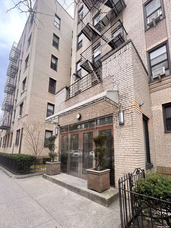 A very large CO-OP 1 Bedroom Apartment (about 950) SQFT, in a convenient location of Elmhurst, is featuring a king size bedroom (12.5ft x 19ft), another multi-purpose room(13.5ft x 15.5ft), a formal living room (10ft x 17ft), a dining area (7.5ft x 8ft), an efficient Kitchen and a Full Bathroom. Each room has a window and gets lots of sun lights. Kitchen and bathroom haven been updated. Tenant only pays for electricity and cooking gas. Nearby schools, PS 89 Elmhurst, IS 73 Frank Sansivieri, 3 mins to the Elmhurst Hospital, 7 Train is only two blocks away, Bus Q29 is located right in front of the building, Close to shops, markets, restaurants and much more.