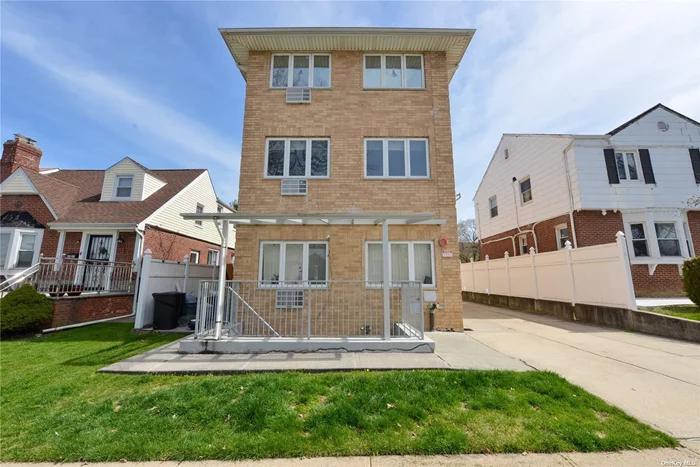 Just arrived- located on a quiet residential street in prime Fresh Meadows. Move right into this 1 st floor duplex unit. It was built in 2006 and has been well maintained by original owners. Many recent upgrades include brand new kitchen & appliances, new boiler & HW heater - 1 year. 1 parking spot, low maintenance. Convenient to all- won&rsquo;t last!