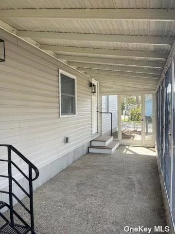 55 and over adult community -Beautifully renovated 2 bedroom mobile home with screened in sunroom in Riverwoods Mobile Home Community. All brand new appliances, windows, kitchen, bathroom, flooring, double insulated walls, hi hats throughout and much more! Tenant pays 1 month rent, security, and broker fee. Tenant pays electric, cable, and oil. Owner requests proof of resources to pay rent and landlord reference if possible. Ocean access with permits. Be the 1st!