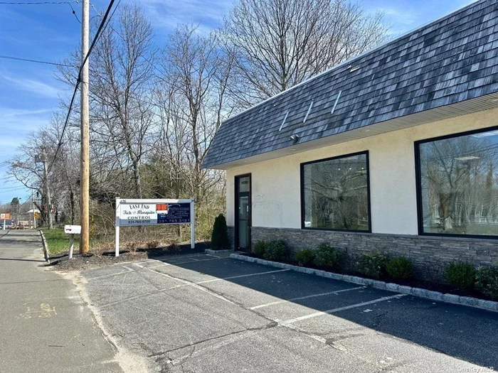 Are You Looking To Promote And Grow Your Business On The North Fork?! Look No Further!! This Prime Location Offers Unrivalled Exposure, Given It&rsquo;s Position Right On Main Rd/Route 25 In Southold. 852 Internal Sq Ft. Includes A Storage Room At The Rear. Rear Access For Deliveries. Half Bath. Large Store Drenched In Natural Light! A Number Of Parking Spaces At The Front And A Designated Parking Space At The Rear For The Successful Tenant. This Will Not Last Long, So Make That Call Today And Take Your Business To The Next Level!!