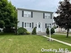 Welcome to this beautiful & Cozy well maintained Colonial house in Heart of Massapequa, 4Bedroom & 2 Full Bath! plentiful natural sunlight Living room/ Dining Room & Good size Eat-in Kitchen, Door From Kitchen To Deck. Oversize beautiful backyard!! Beautifully finished Basement W/ Playroom/Laundry Area/Storage, Detached Garage & Long Driveway. Easy access to Cross Island Pkwy and Grand central Hwy, Conveniently located close to shopping mall, supermarket, restaurants, etc, A MUST SEE!!! Move In Ready