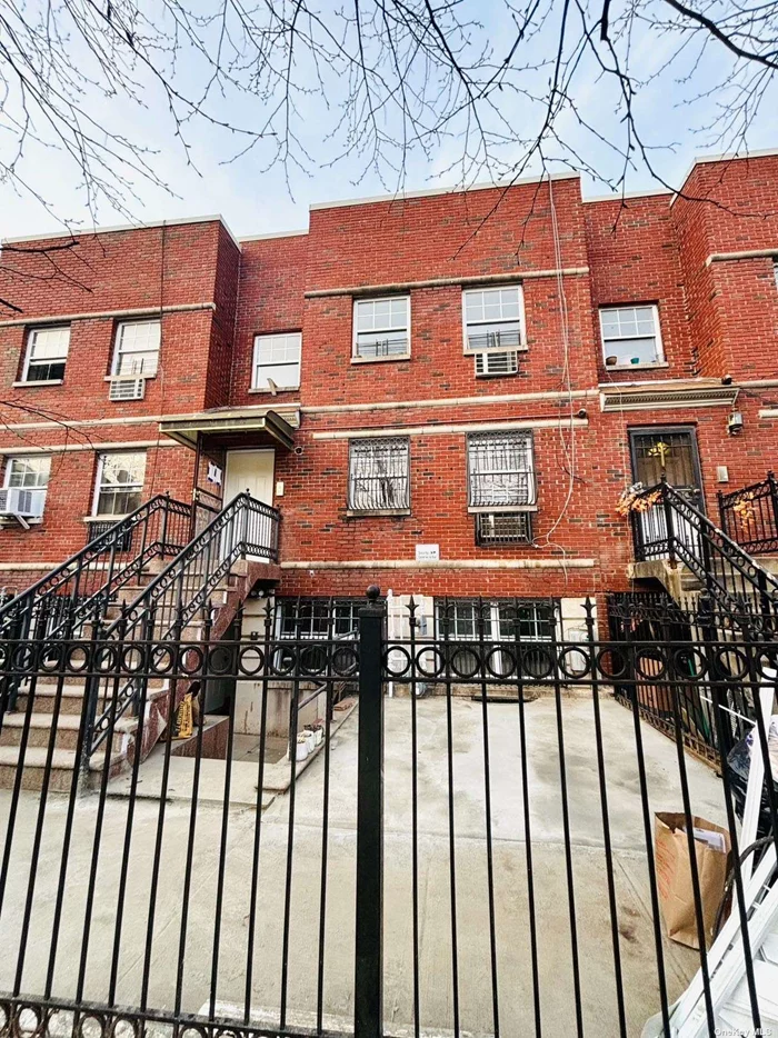 Well maintained two family home in the heart of Bushwick. This home has three floors with high ceilings, 5 bedrooms, 3 bathrooms, and private parking. Close to schools, shops, and public transportation. Good for homeowners and investors.