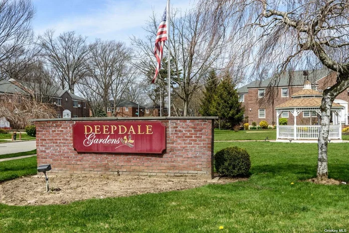1st floor apt located in Deepdale Gardens. Updated Kitchen with Granite countertops & porcelain floors. Bathroom with ceramic floors & tiled walls. Freshly painted walls & newly polished hardwood floors. Maint. includes utilities, garbage removal, sewer & water. Close to public transportation & shops.