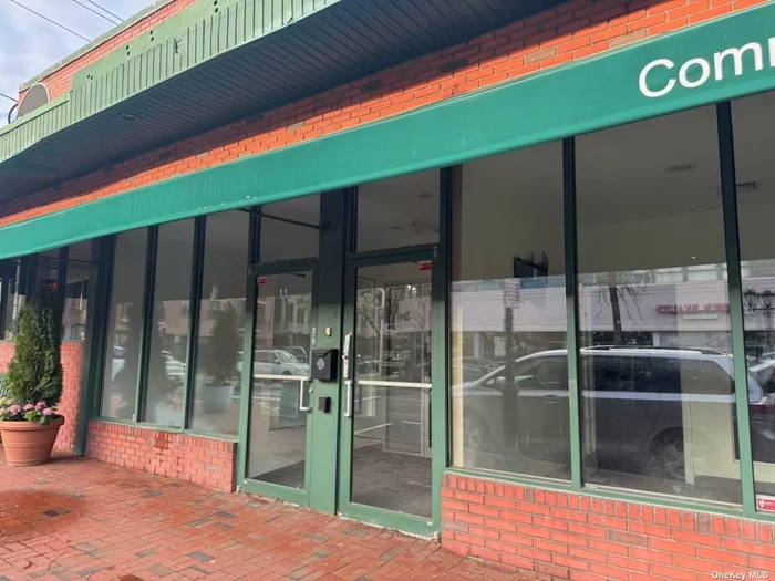 Approximately 1, 500 square feet of street-level retail space is available next to the famous Great Neck Diner. It includes two offices, a conference room, a large common area, and a handicap accessible bathroom. Previously used as a Real Estate Office. Great location for any kind of business with tons of foot traffic.. Positioned with an impressive frontage on Bond St, opposite the LIRR, this property offers exceptional visibility. Historically, it has been a popular spot among locals. Now available for lease, your business can capitalize on its prime location and consistent tenant occupancy. Conveniently situated, the space is close to municipal parking, retail outlets, banks, restaurants, the post office, and more. It also enjoys proximity to public transportation, including the LIRR (20 minutes to Manhattan) and bus services, ensuring a high volume of foot and car traffic. Don&rsquo;t miss the opportunity to establish your presence in Great Neck&rsquo;s thriving commercial scene. Inquire about leasing this space today.
