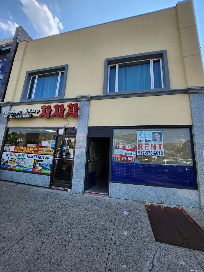 Prime location on northern Blvd, free standing building with driveway and huge garage, near Broadway lirr station, Please do not disturb current tenants.