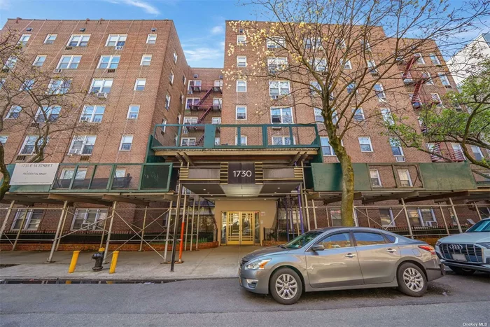 Charming 1-bed unit in the heart of Kings Highway, Brooklyn. Fully renovated with modern kitchen and baths, hardwood floors, and a cozy built-in fireplace. Unit also has a designated 1 car garage spot for a monthly fee.