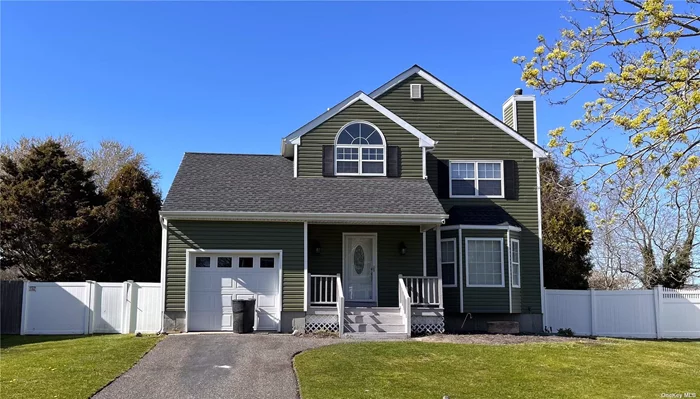 Lovely, spacious and cozy home for the entire family. You wont be disappointment. 3 Bedrooms 2.5 bathrooms. Master Bedroom has a master bath. Full basement, Dining room, living room, Huge deck. Oversized yard
