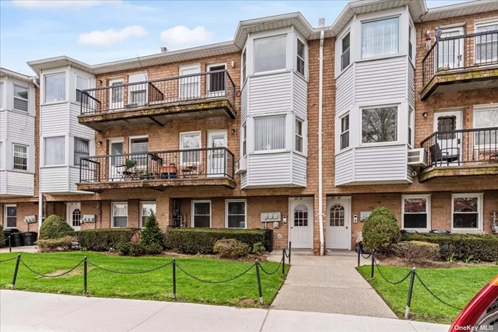 This amazing 2-bed, 2-full-bath condo with dual balconies is situated in the heart of Ozone Park. The unit boasts plenty of sunlight and spaciousness! It features an open concept living room, dining area, with balcony access, and a kitchen with a breakfast nook island, and two skylights. Also included are an in-unit washer and dryer. The primary bedroom has a full ensuite bathroom, a walk-in closet, and a balcony. The apartment comes with a small storage space in the basement. This pet-friendly building has low monthly common charges and is conveniently located near schools, parks, transportation, and shopping. Don&rsquo;t miss out!