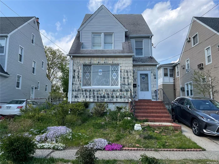 **********HUGE PRICE CUT**********Great Location! This 4 Bedroom, 2 bath Colonial Offers Endless Potential. Long Driveway Offers Plenty Of Off The Street Parking. Property Is Close To Shopping, Public Transportation, Minutes Away To LIRR. If You Have Been Searching For Your Future Nest...Look No Further! DON&rsquo;T LET THIS OPPORTUNITY PASS YOU BY.....