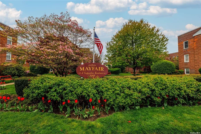 Meticulous One Bedroom Unit in Well Maintained Professionally Landscaped Mayfair Building. Bright Spacious Hardwood Floors Throughout, Ready to Move Right In. Open Concept Living Dining Area, Kitchen with Opened Wall to Add Dining Options.  Updated Kitchen with White Cabinets, S/S Appliances Updated 2021. Wainscoting Bathroom Updated Storage, Laundry Room New Machines Located in Building. Bike Room. Close to All that Rockville Centre Offers, Town Center,  Shopping, Dining and LIRR 34 Min to NYC
