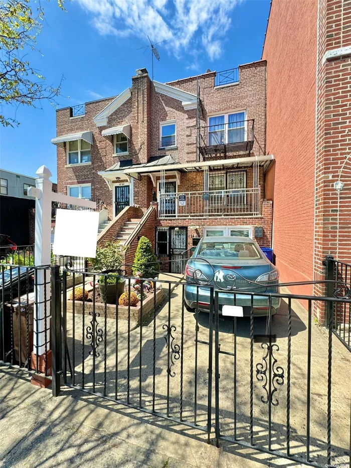 Located on the border of Sunnyside and Woodside, this southeast facing sundrenched 3 family attached brick townhouse (20x42) features 4 beds, 3 full baths, 9 ft tall ceilings, beautiful skylight, hardwood floors throughout and a huge long private back yard for all your bbqs and family gatherings. Best of all, you get your very own driveway for all your parking needs. Close to pubic transportation (2 blocks from 7 train at 46 St-Bliss Station and Q32, Q60 and Q104, less than a block away from Q39 and B24). Just a 15 minute train ride to Manhattan.
