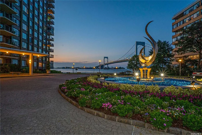 Welcome to this opportunity to live on high floor with amazing views of the NYC skyline, East River and Whitestone bridge. Relax on terrace and enjoy the sunset every evening and watch the boats go by. This unit is a corner unit with 3 bedrooms and 2 bathrooms, wood floors, eat-in-kitchen, huge living room, 3 large bedrooms and 2 bathrooms. The Cryder House has a beautiful in ground heated pool, gym, recreation room & library. Enjoy 24 hour valet parking, private 24 hour gated security and 24 hour doorman. Make this apartment your own. Won&rsquo;t last!!