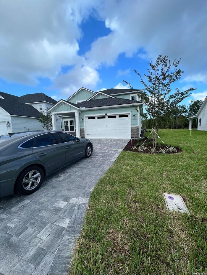 This property has 4 beds, 3 baths and approximately 3000 sq. ft. house located at 169 Settlers Landing Dr, Ponte Vedra, FL 32081. Come live the resort lifestyle in this exclusive community.