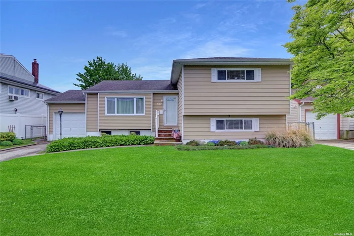 Discover the potential of this charming split-level home in the heart of Massapequa Park. Boasting 3 bedrooms and a generously sized kitchen that presents a perfect canvas for those who love to cook and entertain. This home offers an incredible opportunity to create your dream space in a highly desirable location.The layout of the split-level design adds character and allows for an efficient use of space throughout the home. You&rsquo;ll enjoy the convenience of being close to schools, shopping, dining, and public transportation, making it an deal location. A fantastic opportunity to create your dream home. Massapequa School District.