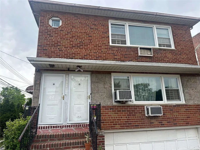 Spacious Apartment Renovated Comes With Huge Living Room/Dining Room, 4 Bedrooms and Kitchen, One Full Bathroom, Close To L.I.R.R, JFK, Van Wyck EXPWY, Transportation And Park.