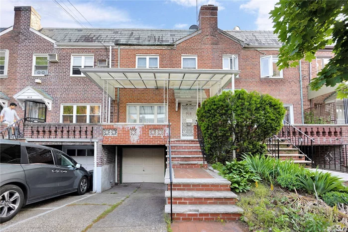 Excellent Opportunity to Buy a Property that Can be Fully Customized from scratch. Great chance for a buyer with the right vision, or specific custom needs!! Close to All. Convenient and Central Location. Quiet block, but yet close to everything
