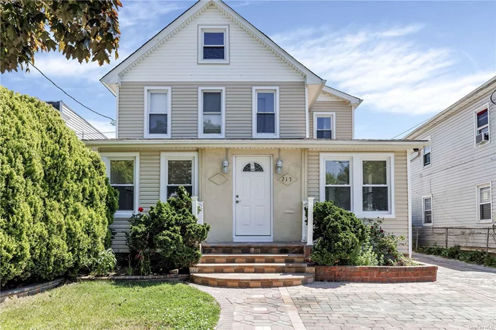 This gorgeously renovated five-bedroom home with three full baths is on a huge 40x207 lot. It features stainless steel appliances, granite countertops, laminate flooring, a super spacious first floor, and a walk-out basement.