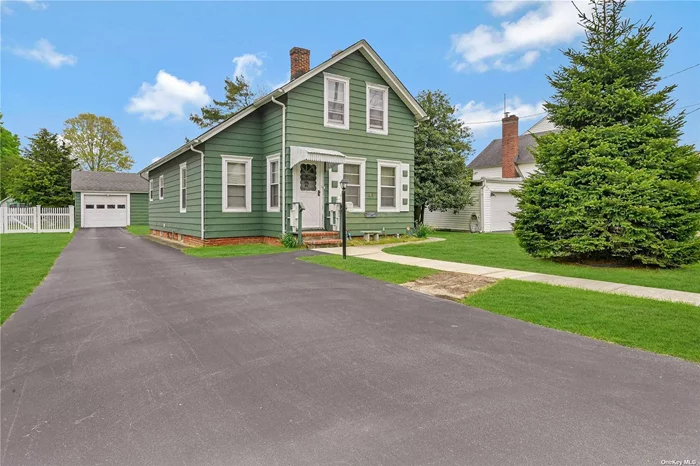 New To Market! Charming Older Home Located South Of Montauk In West Sayville. Nice Backyard with Detached Garage. Close To Town. Nice size Kitchen and Formal Dining Room. Detached 1 Car Garage. Nice Piece of Property! Don&rsquo;t Miss!