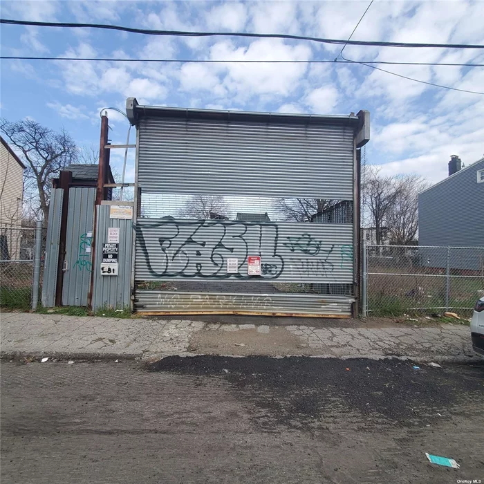 Opportunity awaits at 281 New Jersey Ave! This prime vacant lot, zoned R5B, offers incredible potential for builders and investors. Located in the heart of Brooklyn, the lot is ideal for constructing townhouses or multi-family residences. Enjoy easy access to public transportation, schools, and local amenities in this thriving neighborhood. Don&rsquo;t miss out on this chance to invest in one of Brooklyn&rsquo;s most promising areas.
