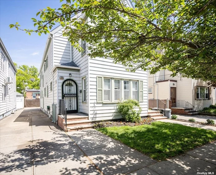 HUGE, Legal 2 family house in the Heart of the Auburndale section of Flushing, near everything!! Delivered VACANT. This house is Priced to sell, this will sell FAST!!