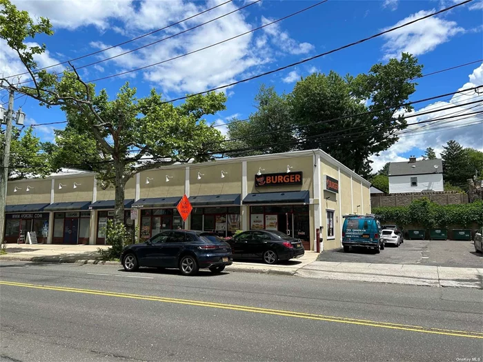 Heart of Great neck, busy Traffic area, Near LIRR station, perfect for Restaurant, or Traffic Business, After School,  1525Sqft, Rent includes Taxes,