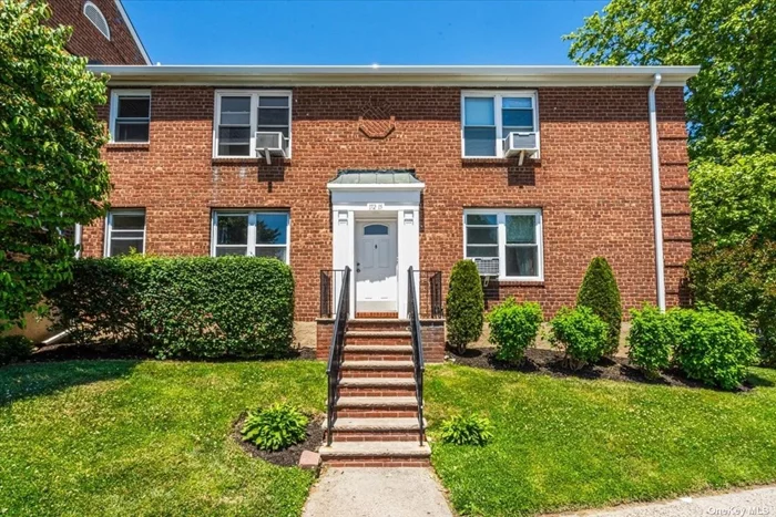 Excellent opportunity awaits located in a prime and unbeatable location. This first floor garden apartment freshly painted with hardwood floors also includes a parking space ($50/mo fee). Super convenient to all public transportation (Q28, Q76 and LIRR Auburndale station), as well as dining and shopping. No Board approval needed.