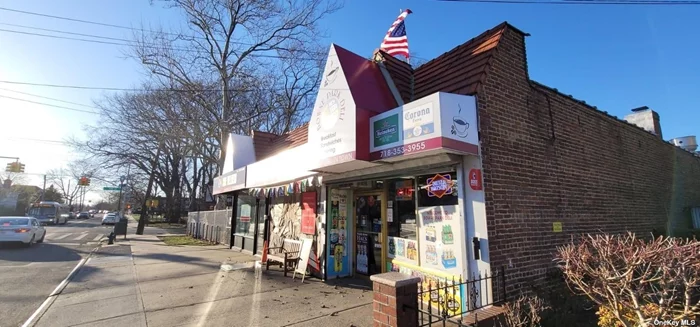Business for Sale: Located in the heart of North Flushing near Bowne Park, this well-established neighborhood deli is now available for purchase. The deli offers a variety of ready-made foods, homemade desserts, drinks, beverages, and assorted light groceries. Additional services include event catering, and lotto and newspapers sales. The kitchen is equipped with gas burners and a hooded vent. The premises encompasses approximately 2, 000 square feet, plus a basement and outdoor space. A lease is in place with an option to renew. The deli is conveniently situated near public transportation, the park, and several public schools, including P.S. 21, P.S. 22, P.S. 214. Prospective buyers are encouraged to conduct their own due diligence.