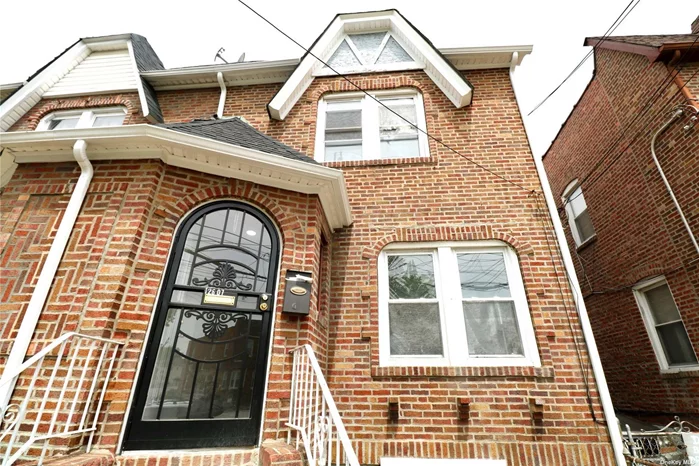 Beautifully renovated two family house at the heart of South Ozone Park. Fully brick structured, south facing, new stainless steel appliances, and hardwood floors throughout. Shared driveway with one detached garage. Fully finished basement with separate entrance.