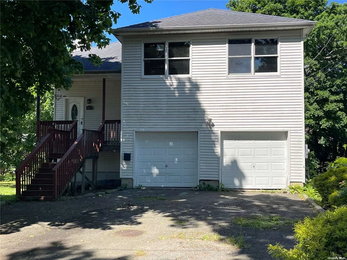 Investment Opportunity Knocks in Huntington Station NY. Spacious Colonial with Full Finished Basement, Flat Property, 5 Bedrooms, 3 Full Baths, Master Bedroom and Master Bath. Full Basement, OSE. Tremendous Potential, Bring Your Vision and Make This Your Dream Home. Perfect For A Large Family. Black Mold Present. Mold Hold Harmless Form Needs to Be Executed to Enter Home. Needs TLC