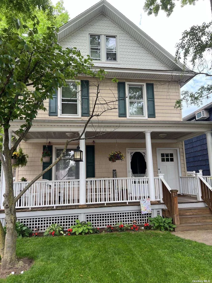 Charming two family home in the heart of Floral Park. Nestled on a generous 40x100 lot with Two living rooms, two eat in kitchen, 4 Bedrooms and Two full bath. Full walk out basement. Conveniently located near shopping, LIRR, parks and schools.