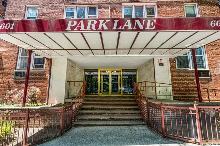 Welcome to Park Lane, a beautiful coop located in northern Riverdale. This unit has been updated with beautiful wood floors throughout. Large Eat-In-Kitchen, tiled bath with window, entryway into huge Dining/Living Room, master bedroom and 5 large closets. This is a corner unit with no one on one side and no one below you. The apartment faces south and has beautiful views of park across the street. The coop has a live-in super, laundry on site, bike room and indoor garage (wait list). Close vicinity to shopping, restaurants, schools, houses of worship and tons of outdoor greenery. City bus and express bus blocks away. 25 minutes to NYC. Close to all major highways.