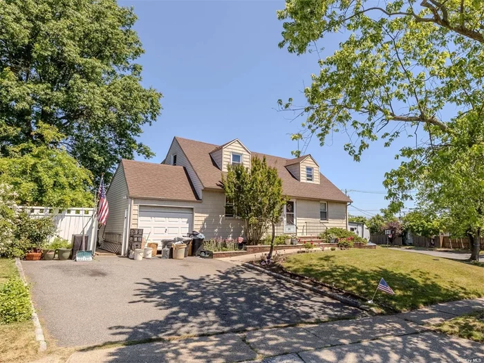 Best value in Hicksville with BETHPAGE SCHOOLS! Rear dormered cape with 4 beds, 2 renovated baths and full basement. Gas is already in the house for an easy heating conversion. Cooking and dryer are already gas. Needs work. Sold as-is.