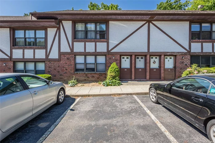 Beautiful, move in ready one bedroom, one bathroom bottom unit in Hidden Meadows. One of the most affordable options on Long Island! Very private unit with patio facing the woods. Community approval required.. Common charges include gas, water, taxes, maintenance, sewer, trash removal and snow removal as well as amenities.