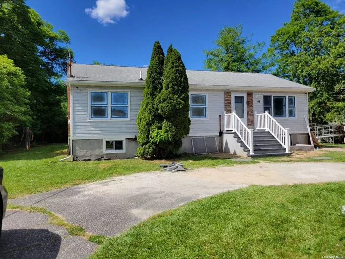 Welcome Home Ranch, 3 Br, lr, Dr, New kitchen stainless Stel appliances, Full Finished basement with Ose , full Bath , don&rsquo;t, miss the opportunity to own this property.