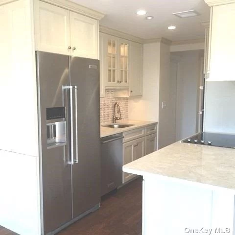 A unit of this high-end caliber is rarely available. Totally renovated throughout in 2016, this stunning unit features an open kitchen w/Quartz counter, white cabinets, & stainless appliances. Add to this, three beautiful new bths w/white marble finishes, new wood floors, HVACs w/surrounding cabinetry, new windows w/remote blinds, fabulous laundry rm & large 112 sq ft terrace. Combined w/Wyndham&rsquo;s 5-Star amenities, it&rsquo;s your perfect new home!