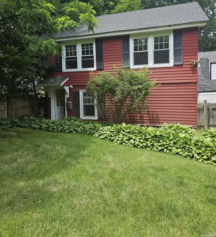 Perfect Location! Charming and Quiet One Bedroom Cottage. Beautiful Landscaped Yard. Close Proximity to LIRR, Town and Water. 1 bedroom, 1 Bath, LR, Eat in Kitchen. Gas Stove. NEW Carpeting Bedroom and Livingroom. Separate Entrance, Street Parking,