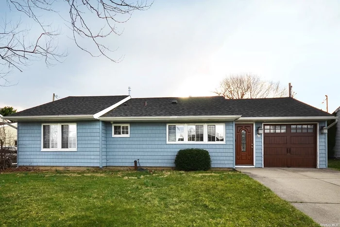 Contemporary Open Floor Plan Ranch w/3 Bedrooms, 1 Full Bath, Central Air, Hardwood Floors & French Doors Leading To Fenced In Yard w/Backyard Patio. One Car Attached Garage. Award Winning North Shore School District. Tenant Occupied - Lease Expires April, 2025.