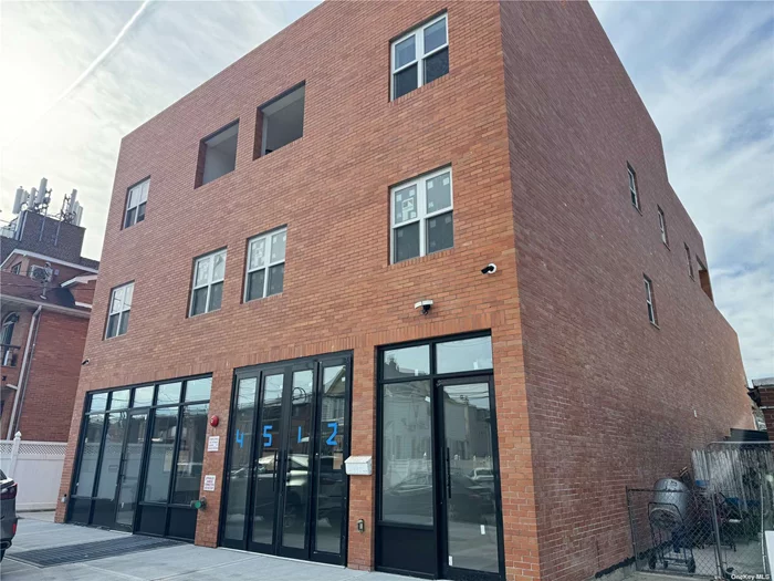 Great location for business, brand new building, first floor is 20ft high ceiling, plus 9 ft high basement, 7, 200 sq/ft total of interior space. close to transportation, restaurants and public schools.