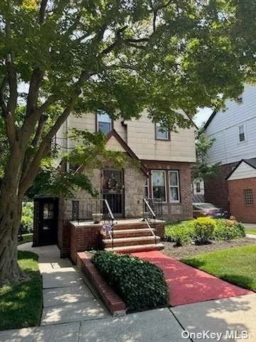 Location! Location! Location! Just arrived- detached 3 bedroom, 2 full bath colonial in prime Bayside Hills location. First time on the market in over 50 years and ready to be customized to your liking. SD 26, convenient to shopping, transportation along 48th ave & Bell Blvd. Close to Alley Pond park- won&rsquo;t last!