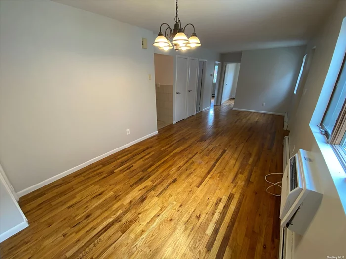 Newly Renovated 1 Bedroom1 Bath plus bonus office space perfect for someone who commutes to the city and works from home. The Bayside LIRR is just a few mins from the apartment which goes direct to Penn Station and Grand Central. If you are looking to be close to Bell Blvd this is the perfect location.