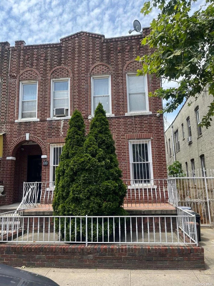 The huge 4-family brick house is a great investment opportunity in the highly desirable and prime neighborhood of East Flatbush featuring 9 bedrooms, 5 full baths, and 4 kitchens. The First-floor rear apartment is newly renovated, and close to all services and amenities.