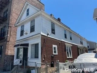 2 HOUSES AS A PACKAGED DEAL, 2 FAMILY PLUS ONE FAMILY IN THE REAR, GREAT INVESTMENT OPPORTUNITY, SEPARATE BOILERS AND HOT WATER TANKS, SEPARATE ELECTRIC AND GAS METERS