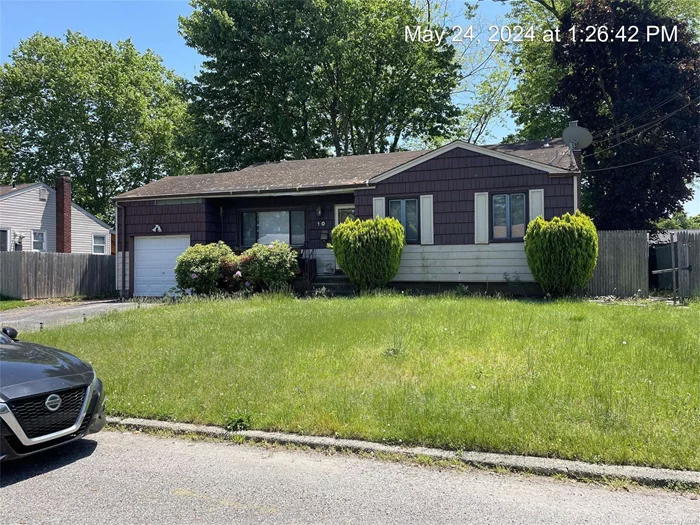 3 bedroom, 1 bath ranch. Sits on a nice lot on a beautiful street.