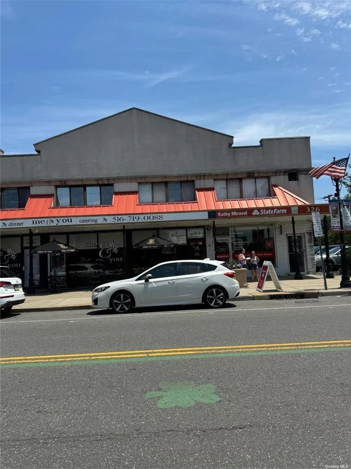 The Heart Of Bethpage, One Block From Lirr, Ample Parking, Cut Thru Rt 135., High Traffic. The Office can also be divided into 4.Office space on the 2nd Floor, From 600 sq feet to $1000 feet. 600Sq feet rent for $1000 per month, 1200 sq feet rent for $1900 per month . The shopping center, located at Heart Of Busy Downtown Bethpage, One Block From The Lirr, Must see..