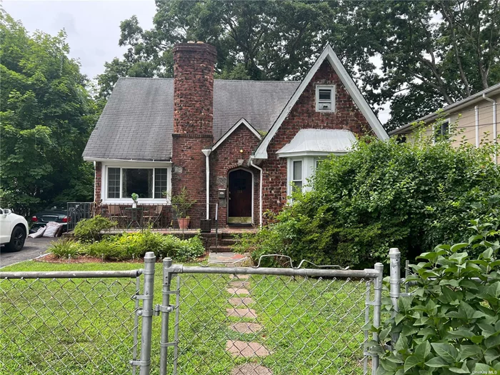 All Brick 4 bedroom 3 Bathroom Cape in Huntington Station comes with 2 nice size bedrooms on the fist floor and a full bath with living/dining and den area and a updated kitchen and a wood burning fireplace, the 2nd floor upstairs has 2 bedrooms+ Full bath, Finished Basement comes with a summer kitchen a full bathroom and a Outside Entrance, The Finished Basement is the entire foot print of the house. The home is close to Schools, Shopping , Parkways, Trains and Public Transportation.