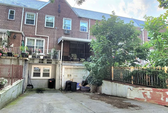 CASH DEAL ONLY. Sold as-is and delivered vacant. R4 zoned property, 20x100 that needs full renovation. Currently used as 1 family house. No internal access at this time. 2 blocks to Gorman Playground. A half a mile to LaGuardia Airport (LGA) Q33 bus is half a block away. Q19 bus is less than 2 blocks away. Q47 3 blocks away.